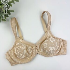 Wacoal Awareness Full Figure Seamless Underwire Bra 85567 Women's Size 38C